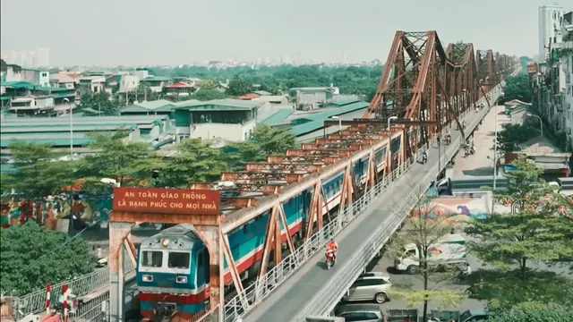 Hanoi Corner: Stories About the People and Culture of Hanoi - Ảnh 1.