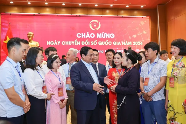 Thủ tướng: Đẩy mạnh 3 đột phá chiến lược số, thực hiện mục tiêu kép về chuyển đổi số - Ảnh 8.