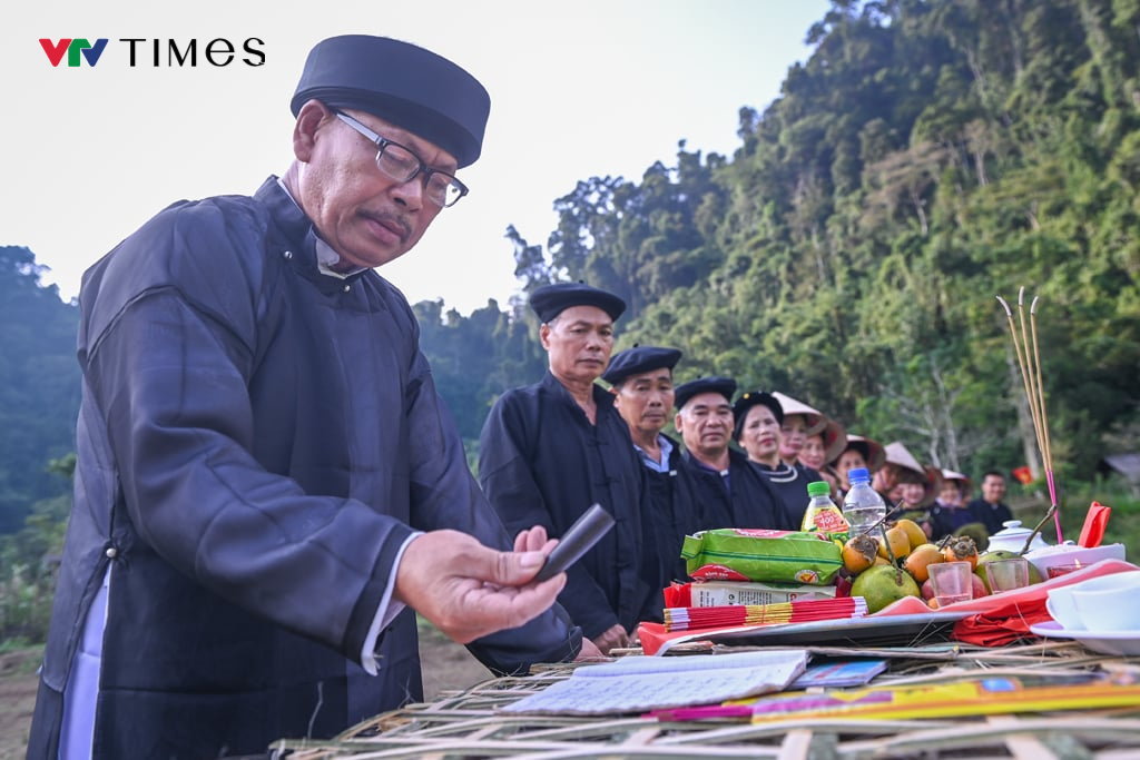 Tuyên Quang: Phục dựng Lễ hội Giã cốm của dân tộc Tày ở huyện Na Hang - Ảnh 14.