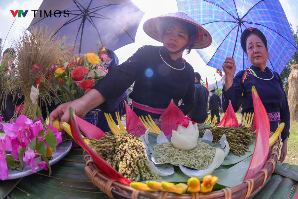 Tuyên Quang: Phục dựng Lễ hội Giã cốm của dân tộc Tày ở huyện Na Hang - Ảnh 11.