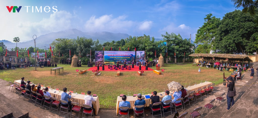 Tuyên Quang: Phục dựng Lễ hội Giã cốm của dân tộc Tày ở huyện Na Hang - Ảnh 1.