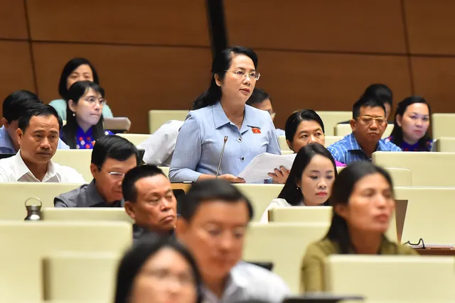 Luật Công đoàn (sửa đổi): Cần quy định chi tiết việc đầu tư nhà ở xã hội - Ảnh 2.