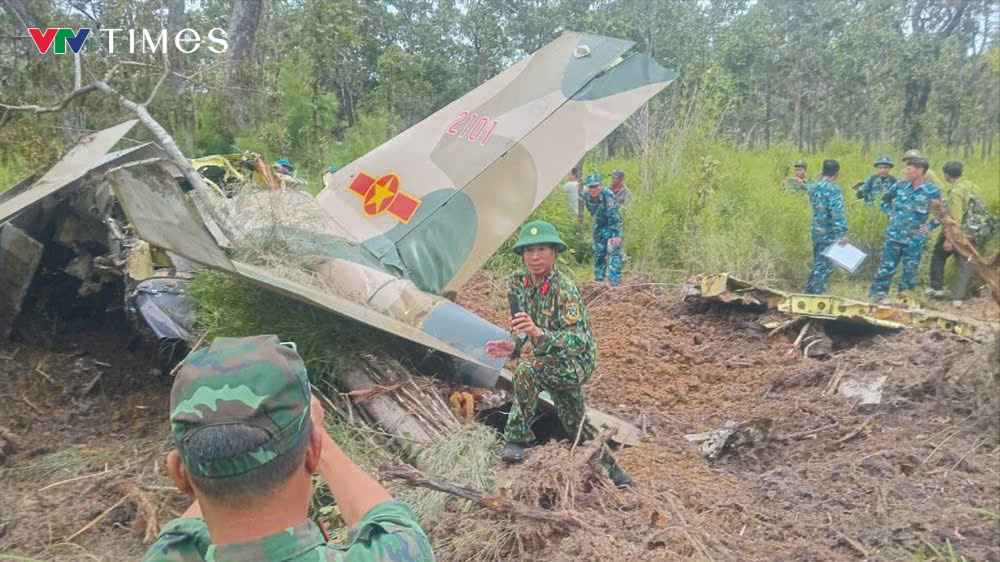 Đã tìm thấy xác máy bay Yak-130 rơi ở Đắk Lắk - Ảnh 2.