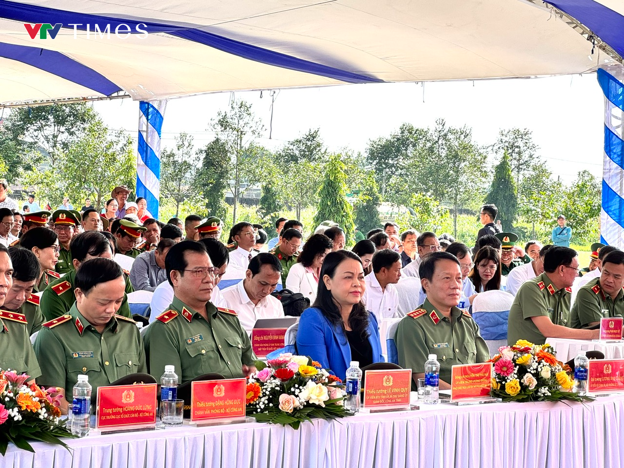 Đại tướng, Bộ trưởng Bộ Công an Lương Tam Quang dự Ngày Hội Đại đoàn kết toàn dân tộc tại Đắk Lắk - Ảnh 1.