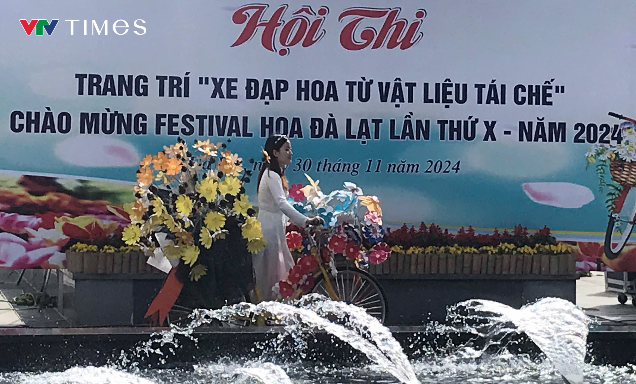 Đà Lạt thi trang trí Xe đạp hoa từ vật liệu tái chế - Ảnh 4.