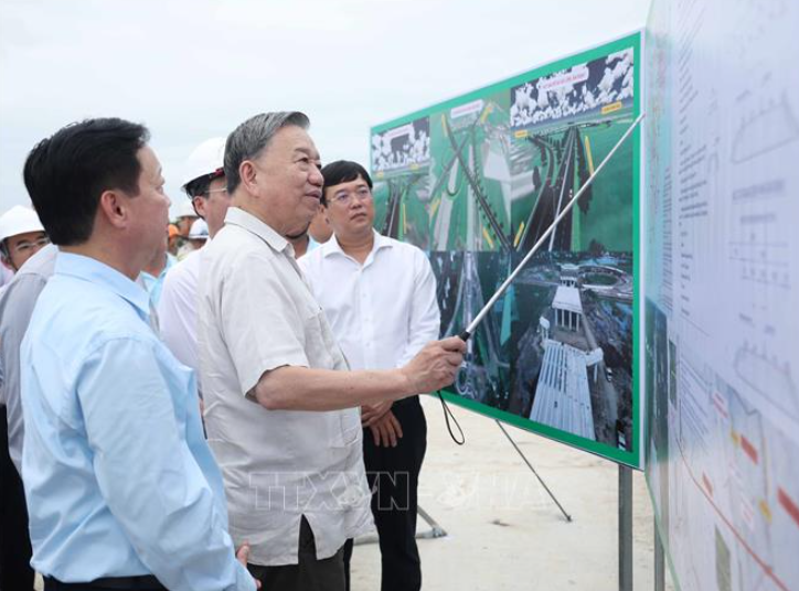 Tổng Bí thư Tô Lâm gặp mặt, tặng quà đối tượng chính sách tại Đồng Tháp - Ảnh 5.