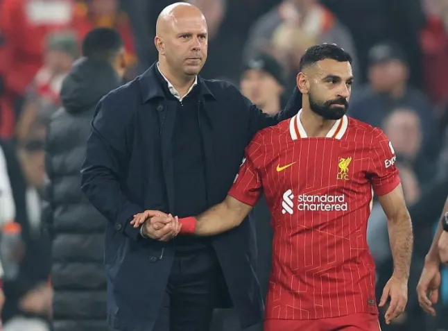 Mohamed Salah ‘đổi ý’: Liverpool sắp trói chân vua phá lưới, ngược dòng ngoạn mục - Ảnh 2.