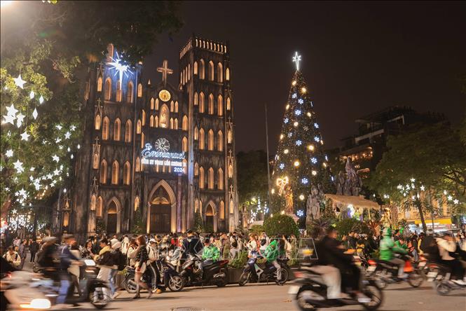 Thời tiết đêm 24/12: Đêm Noel, Bắc Bộ và Nam Bộ không mưa - Ảnh 1.