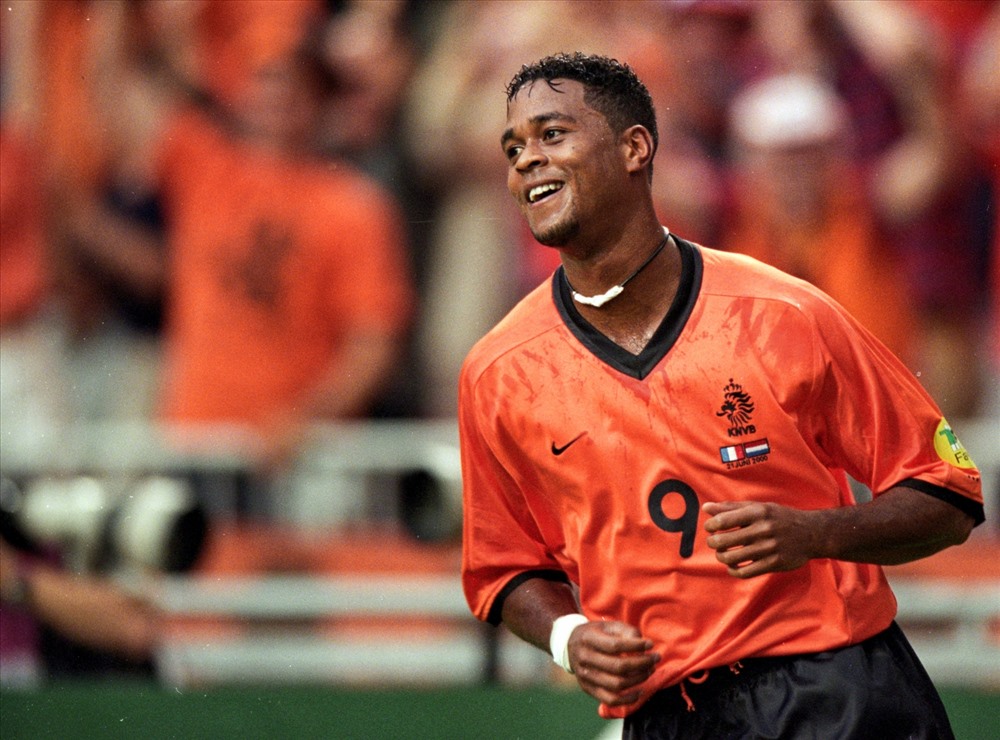 Patrick Kluivert chính thức trở thành HLV trưởng đội tuyển Indonesia - Ảnh 2.