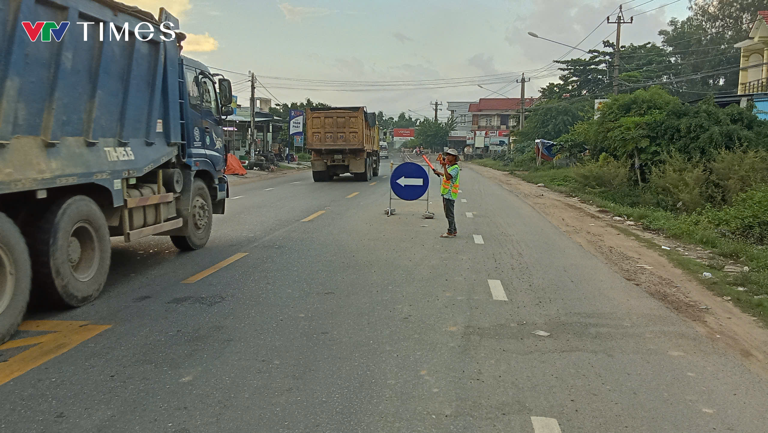 Bình Định: Đẩy nhanh tiến độ thi công sửa chữa trên quốc lộ 1 - Ảnh 2.