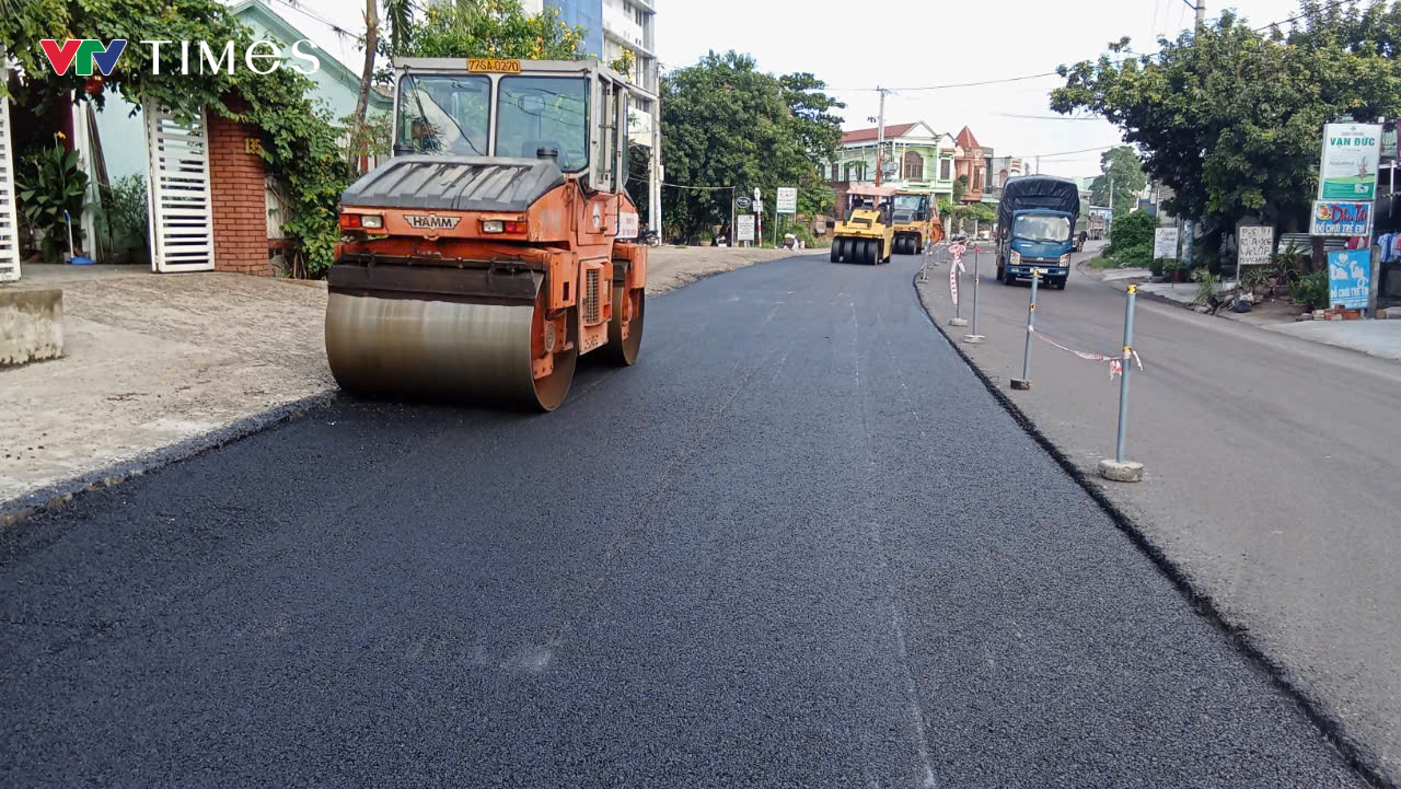 Bình Định: Đẩy nhanh tiến độ thi công sửa chữa trên quốc lộ 1 - Ảnh 1.