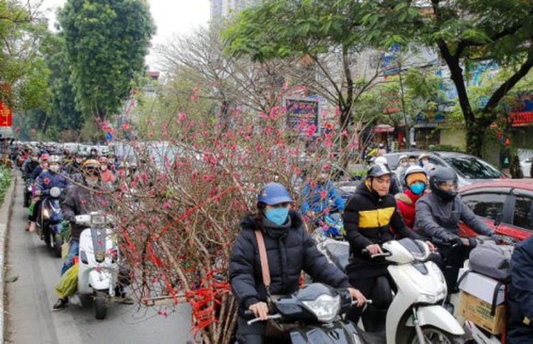 Tăng cường bảo đảm trật tự, an toàn giao thông dịp Tết Nguyên đán Ất Tỵ và Lễ hội Xuân 2025 - Ảnh 1.