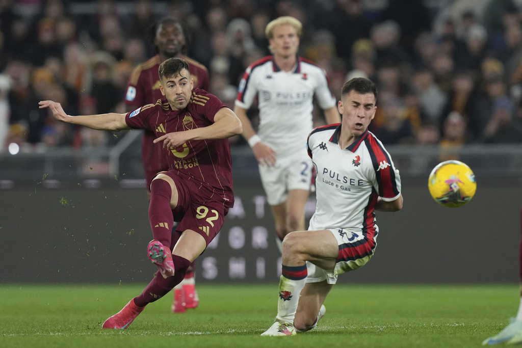 AS Roma duy trì mạch trận bất bại - Ảnh 2.