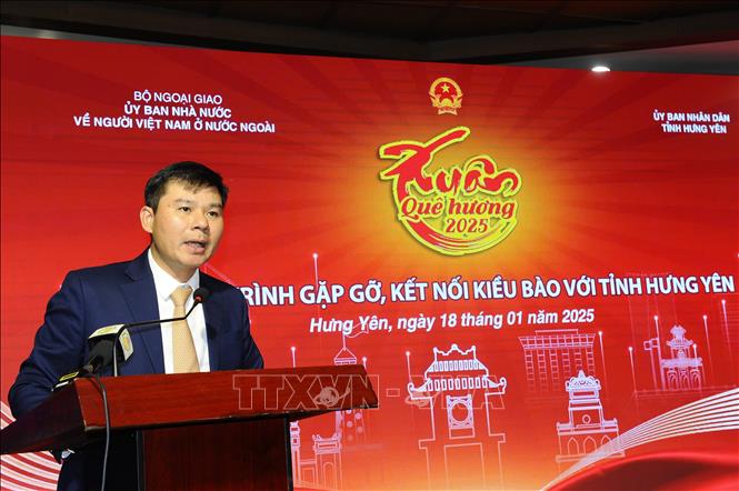 Xuân Quê hương 2025: Đoàn kiều bào tìm hiểu tiềm năng, cơ hội đầu tư, kinh doanh tại Hưng Yên - Ảnh 1.