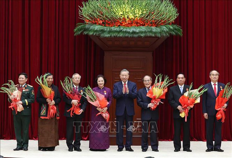 Tổng Bí thư Tô Lâm: Đồng lòng vượt qua khó khăn, thách thức, đưa đất nước phát triển nhanh, bền vững trong kỷ nguyên mới - Ảnh 4.