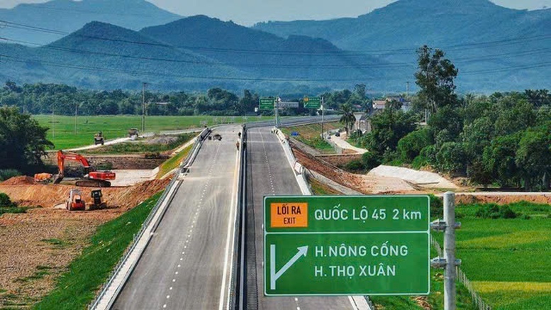 Đề xuất thu phí 6 tuyến cao tốc do Nhà nước đầu tư - Ảnh 1.