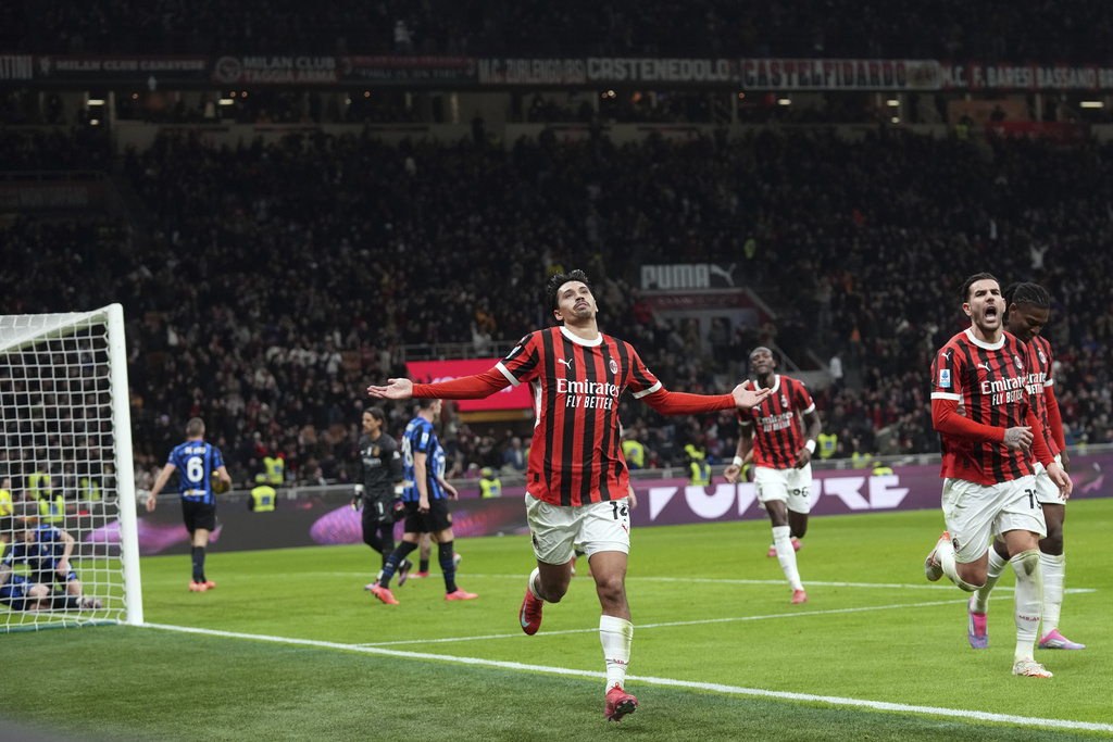 2 đội bóng thành Milan chia điểm trong trận derby - Ảnh 1.