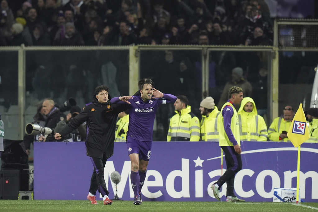 Inter Milan thảm bại trước Fiorentina - Ảnh 2.