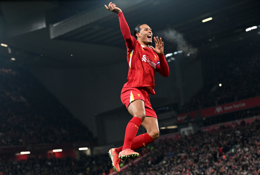 Virgil van Dijk lên tiếng về cơ hội ăn bốn của Liverpool - Ảnh 1.