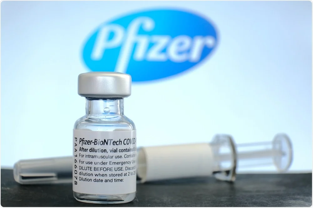 Hiểu đúng về các tác dụng phụ của vaccine COVID-19 do Pfizer sản xuất - Ảnh 1.