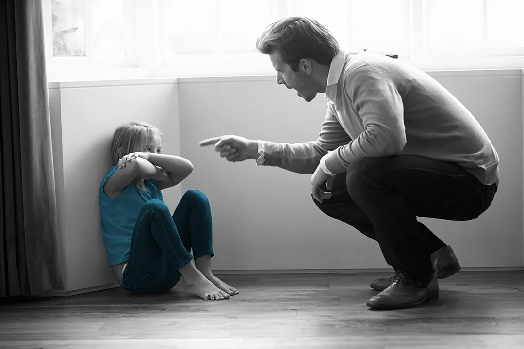 Tác hại khôn lường của việc bạo hành ngôn từ với trẻ nhỏ