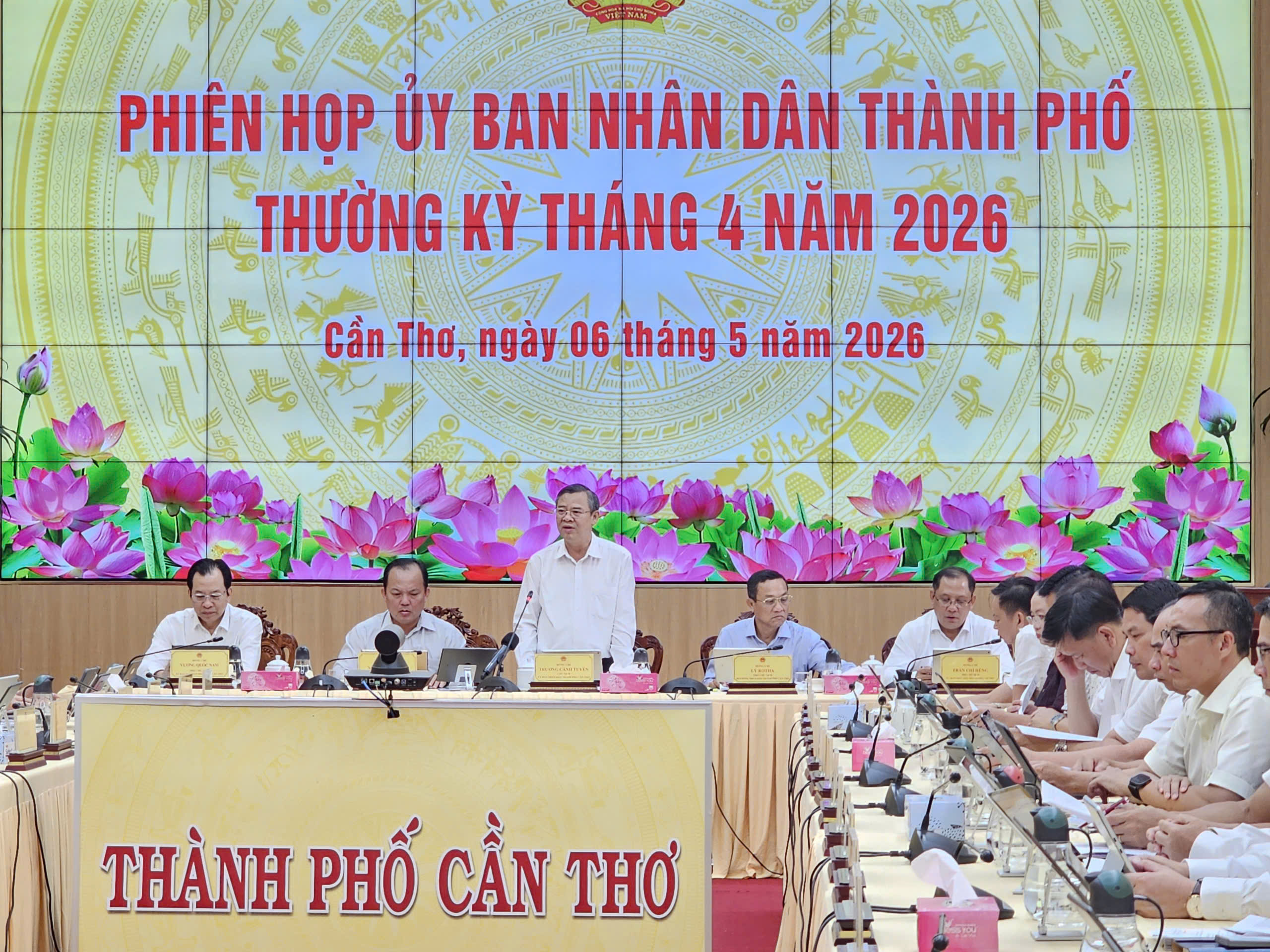 Chưa đảm bảo an toàn đường đua trong vụ VĐV motor tử nạn ở Cần Thơ- Ảnh 1.