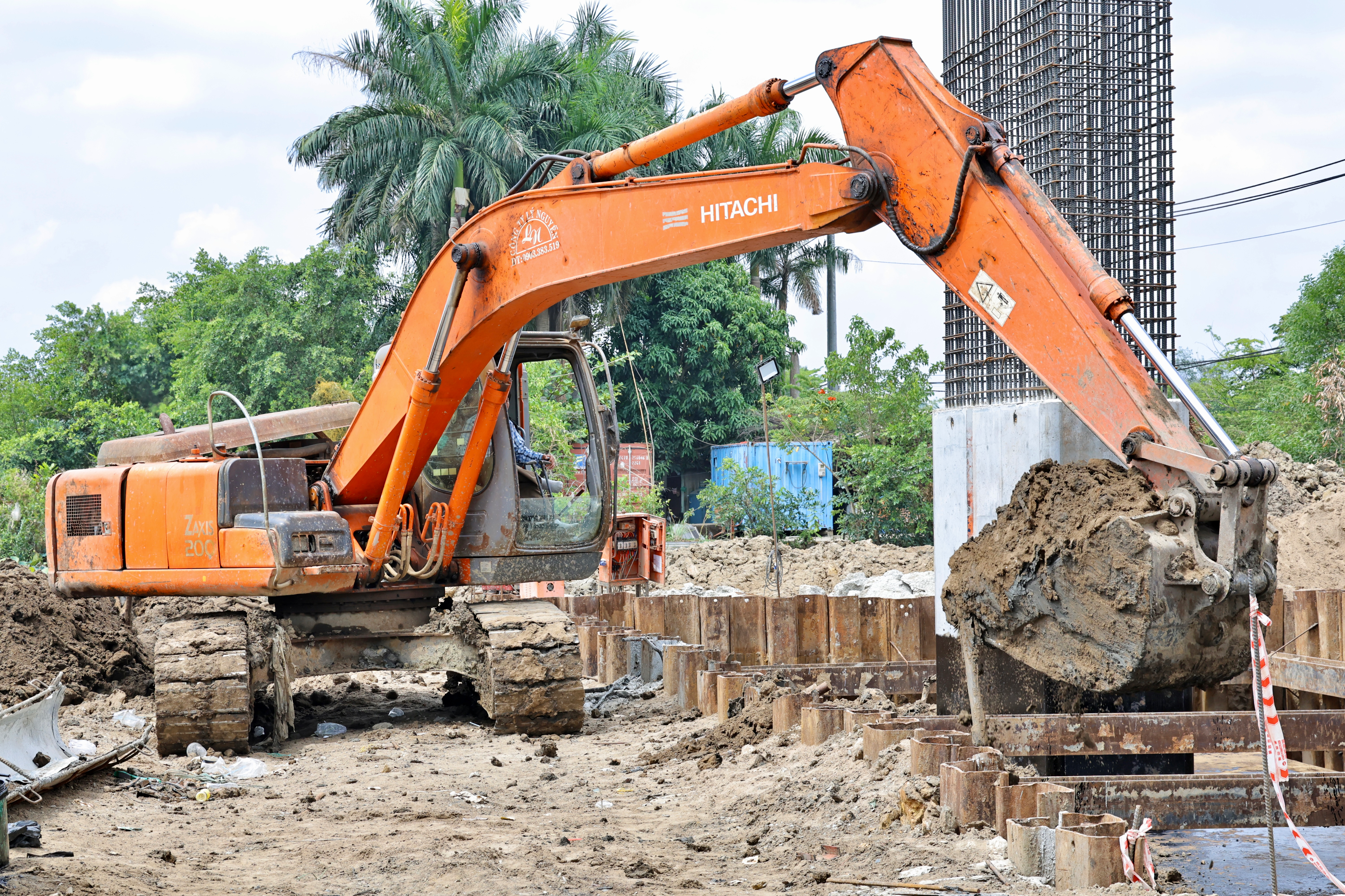 To&agrave;n cảnh thi c&ocirc;ng tr&ecirc;n dự &aacute;n mở rộng cao tốc TP Hồ Ch&iacute; Minh - Long Th&agrave;nh - Ảnh 2.