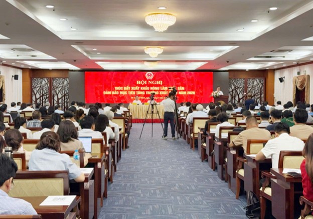 Xuất khẩu n&ocirc;ng l&acirc;m thủy sản năm 2026: H&oacute;a giải "sức &eacute;p" to&agrave;n cầu, bứt ph&aacute; mục ti&ecirc;u 74,2 tỷ USD- Ảnh 2.