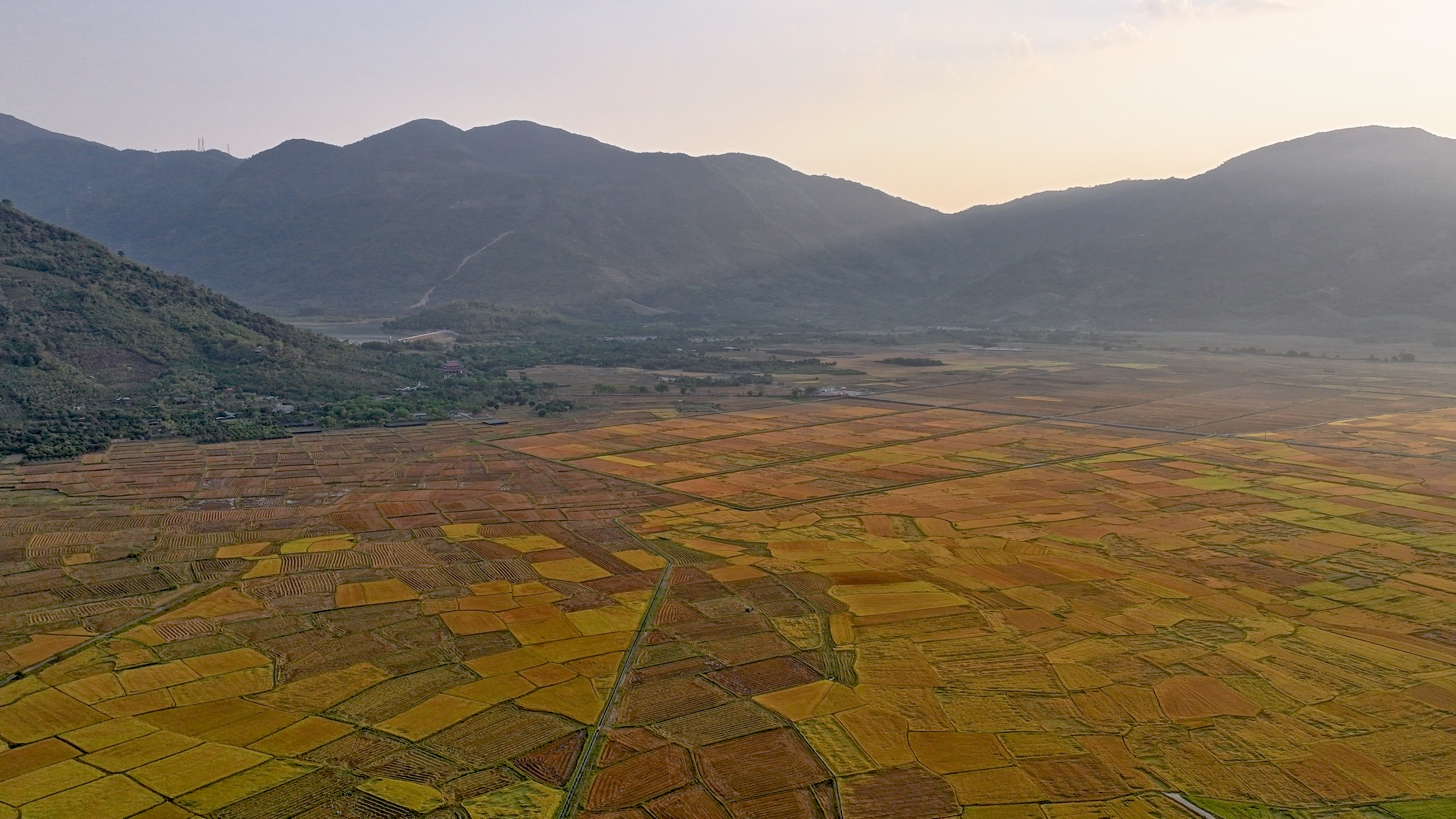 Lễ hội Am Ch&uacute;a: T&ocirc;n vinh t&iacute;n ngưỡng thờ Mẫu  - Ảnh 2.