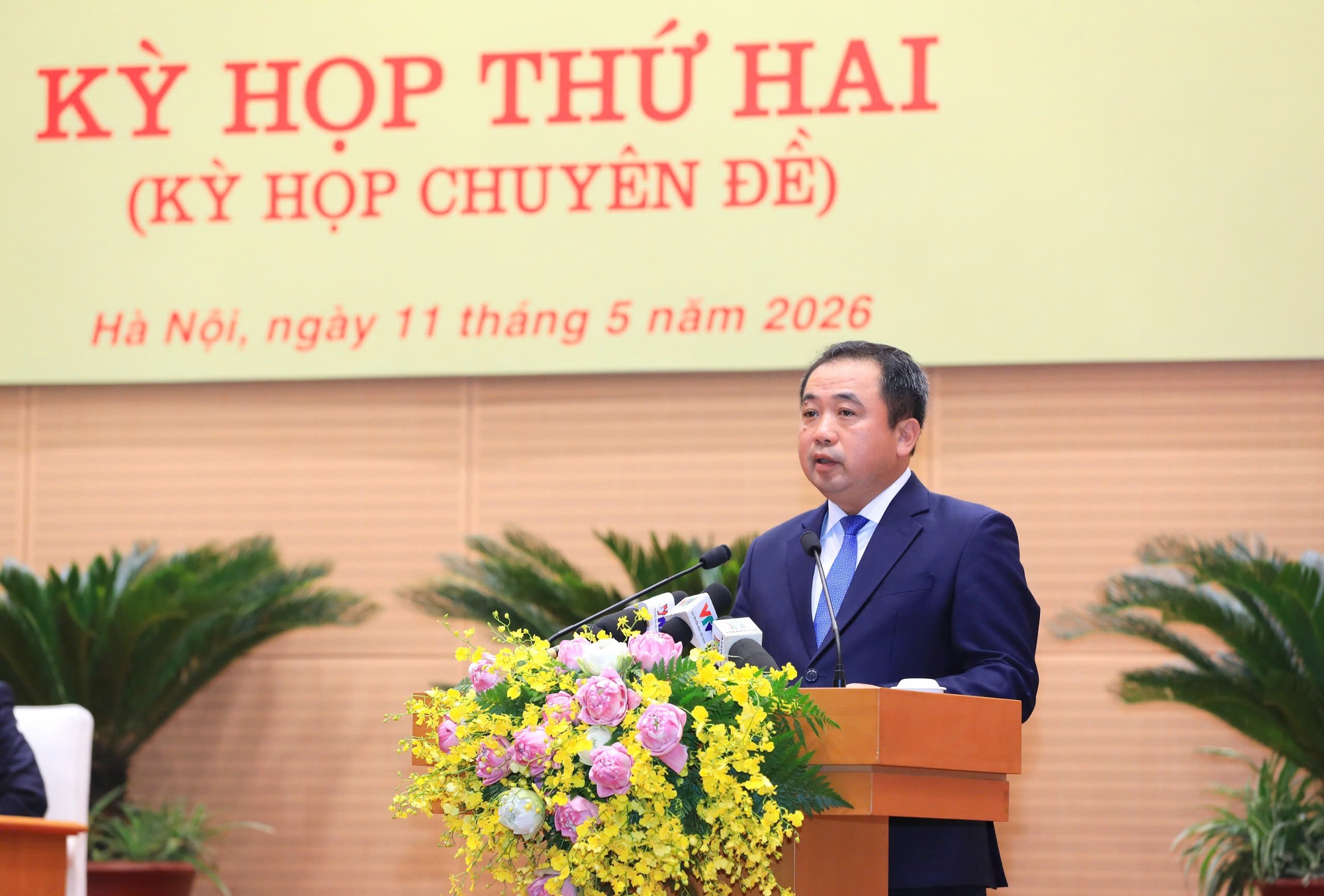 Bí thư Thành ủy Hà Nội: Thực thi Luật Thủ đô phải 'đi trước một bước' để tạo đột phá- Ảnh 2. Bí thư Thành ủy Hà Nội: Thực thi Luật Thủ đô phải 'đi trước một bước' để tạo đột phá- Ảnh 2.