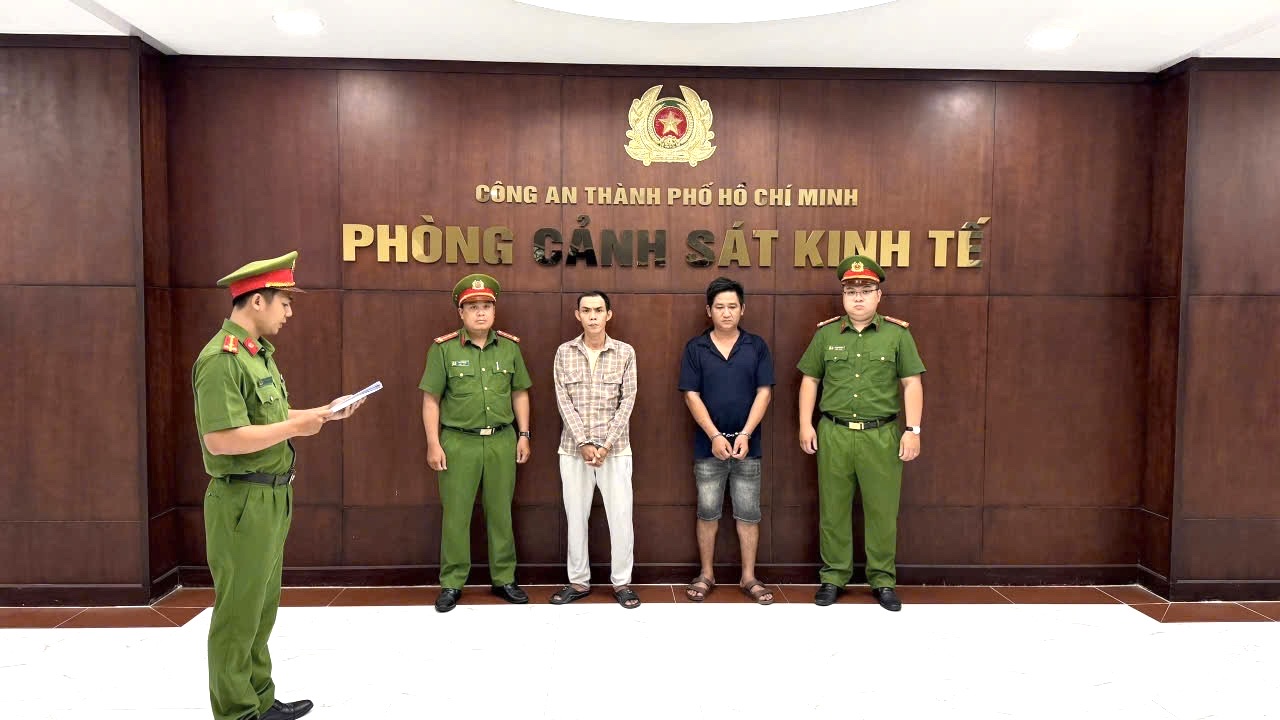 Phát hiện hơn 65 tấn thịt bò giả, thịt ngâm hóa chất đã bán ra thị trường- Ảnh 6. Phát hiện hơn 65 tấn thịt bò giả, thịt ngâm hóa chất đã bán ra thị trường- Ảnh 6.