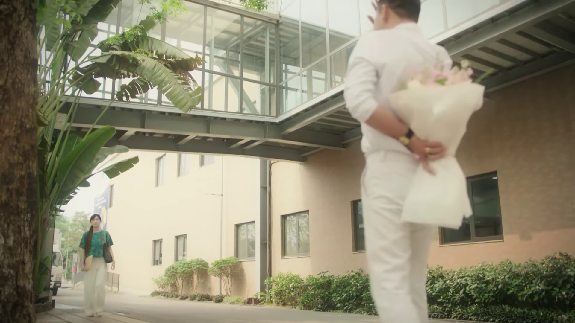 Bước chân vào đời - Tập 34: Trang đi khám sản khoa, Hưng tỏ tình lần nữa - Ảnh 2.