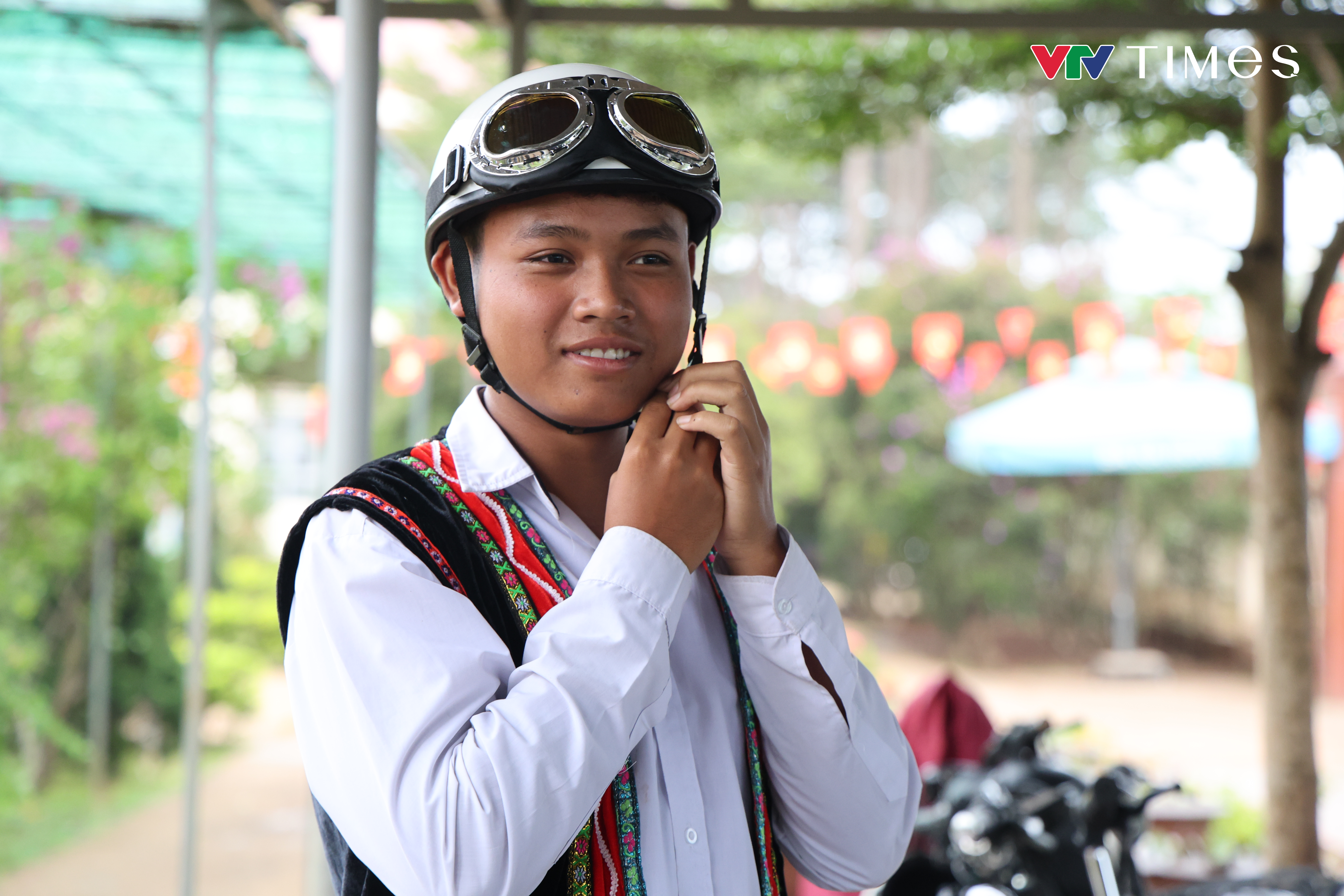 Lâm Đồng: "Định danh" xe cho học sinh vùng sâu - Ảnh 10.