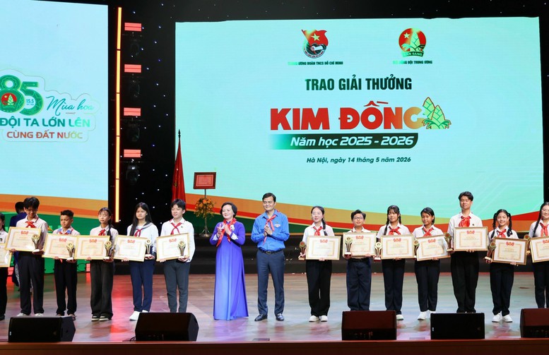 Ph&oacute; Thủ tướng Phạm Thị Thanh Tr&agrave;: Mọi trẻ em đều cần được y&ecirc;u thương v&agrave; ph&aacute;t triển to&agrave;n diện- Ảnh 3.