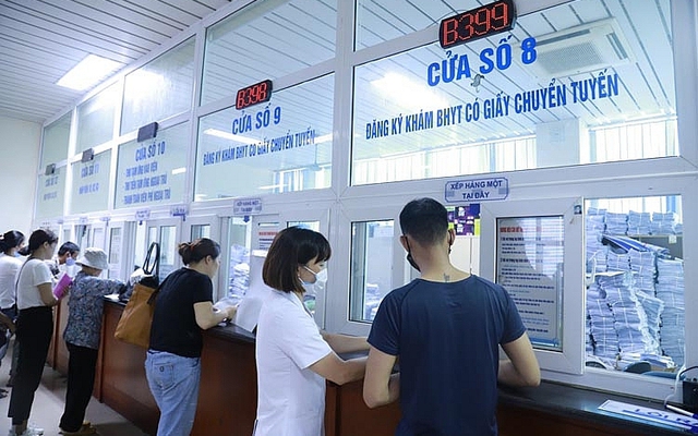 Người làm nghĩa vụ quốc tế được hưởng 100% chi phí khám chữa bệnh bảo hiểm y tế - Ảnh 1.