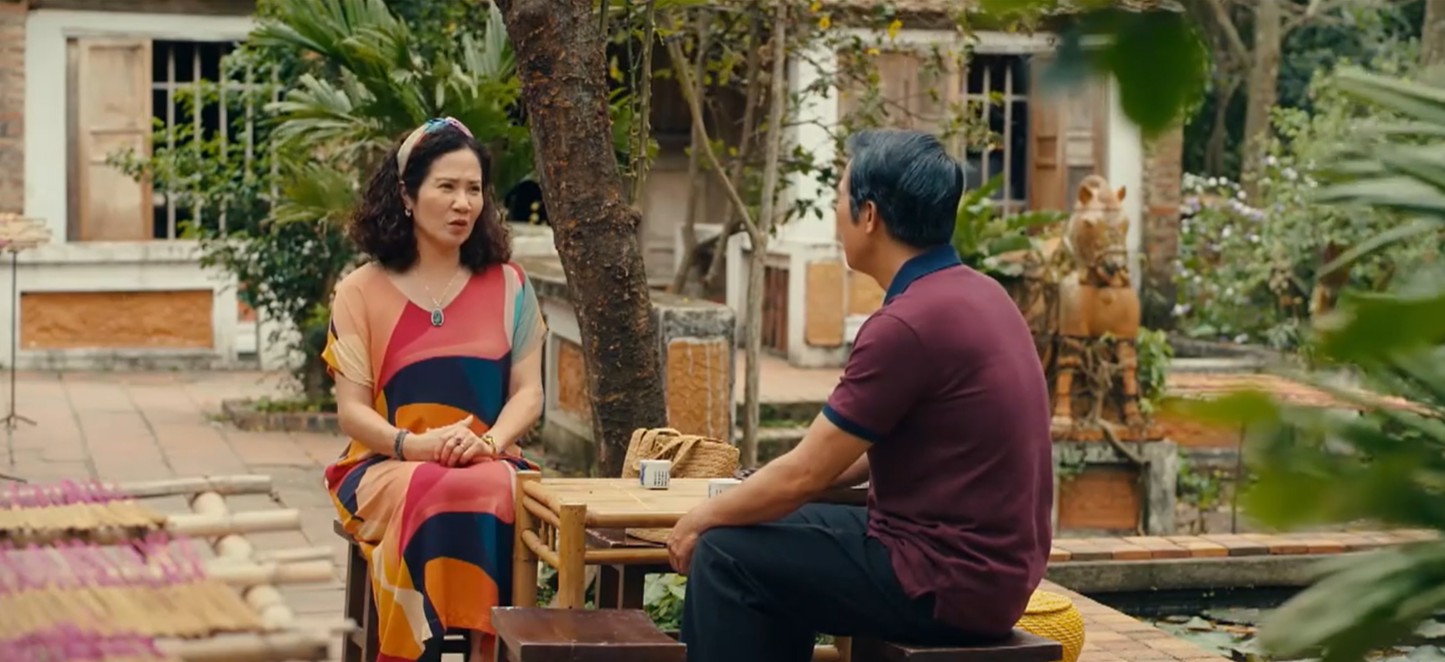 Ngược đường ngược nắng - Tập 29: B&agrave; Diện t&igrave;m gặp &ocirc;ng Ph&uacute;c, phản đối chuyện t&igrave;nh cảm của Mai v&agrave; Trung - Ảnh 6.