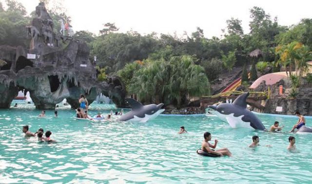 Người d&acirc;n đổ về hồ N&uacute;i Cốc trong m&ugrave;a du lịch Th&aacute;i Nguy&ecirc;n 2026- Ảnh 2.