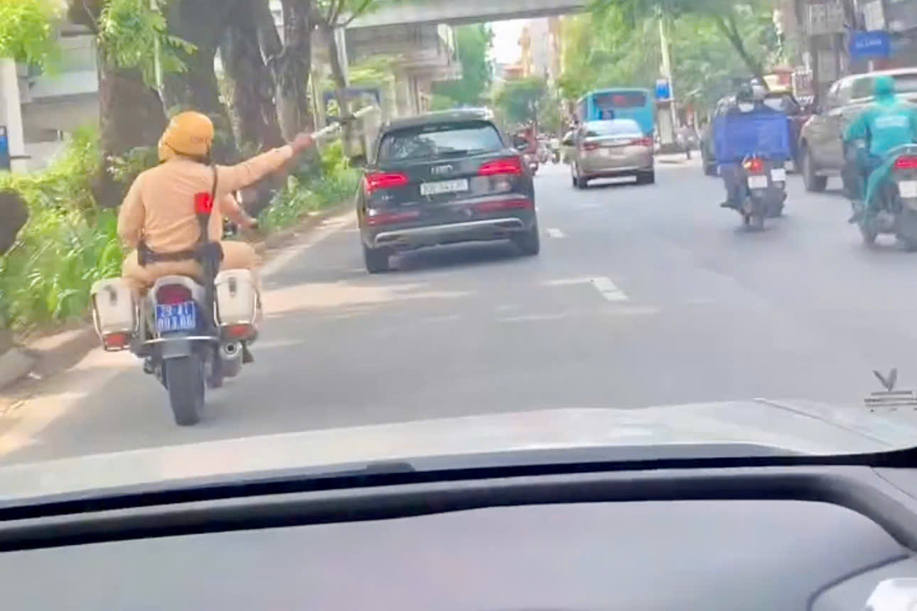 CSGT Hà Nội: Khi mỗi ca tuần tra là một việc làm nhân văn, trách nhiệm - Ảnh 3.