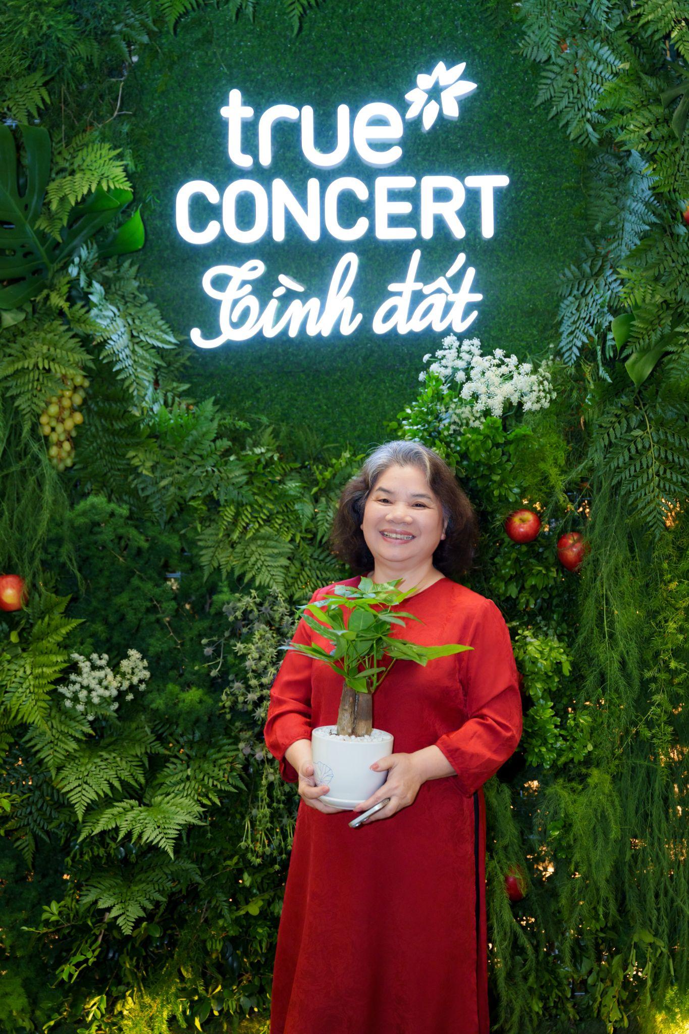 “True CONCERT - Tình đất”: Hành trình tri ân từ cội nguồn và khát vọng phụng sự- Ảnh 2. “True CONCERT - Tình đất”: Hành trình tri ân từ cội nguồn và khát vọng phụng sự- Ảnh 2.
