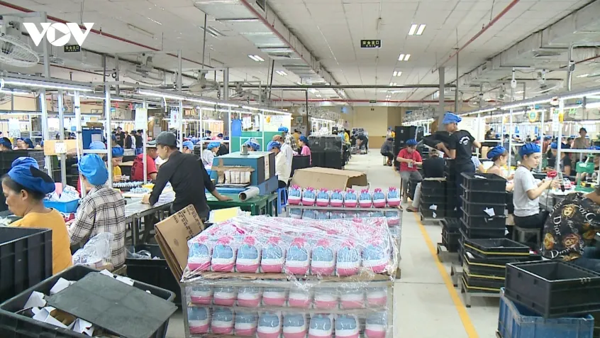 Khu vực kinh tế tư nhân Việt Nam đã vượt thế “phòng thủ”, sẵn sàng bứt phá- Ảnh 2. Khu vực kinh tế tư nhân Việt Nam đã vượt thế “phòng thủ”, sẵn sàng bứt phá- Ảnh 2.