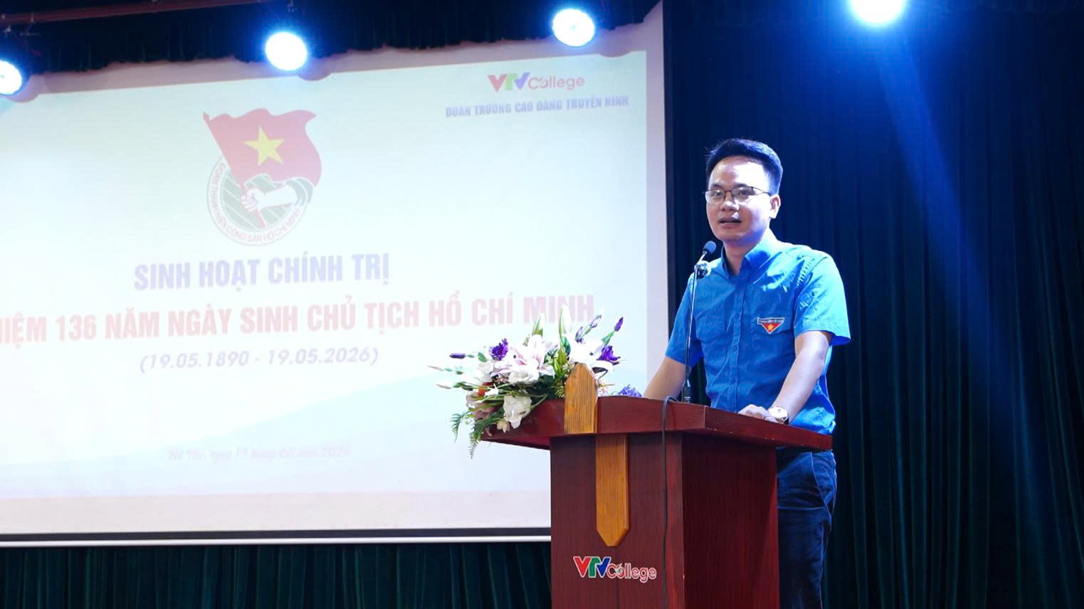 Dấu mốc đầy tự h&agrave;o của tuổi trẻ trong ng&agrave;y sinh nhật B&aacute;c- Ảnh 1.