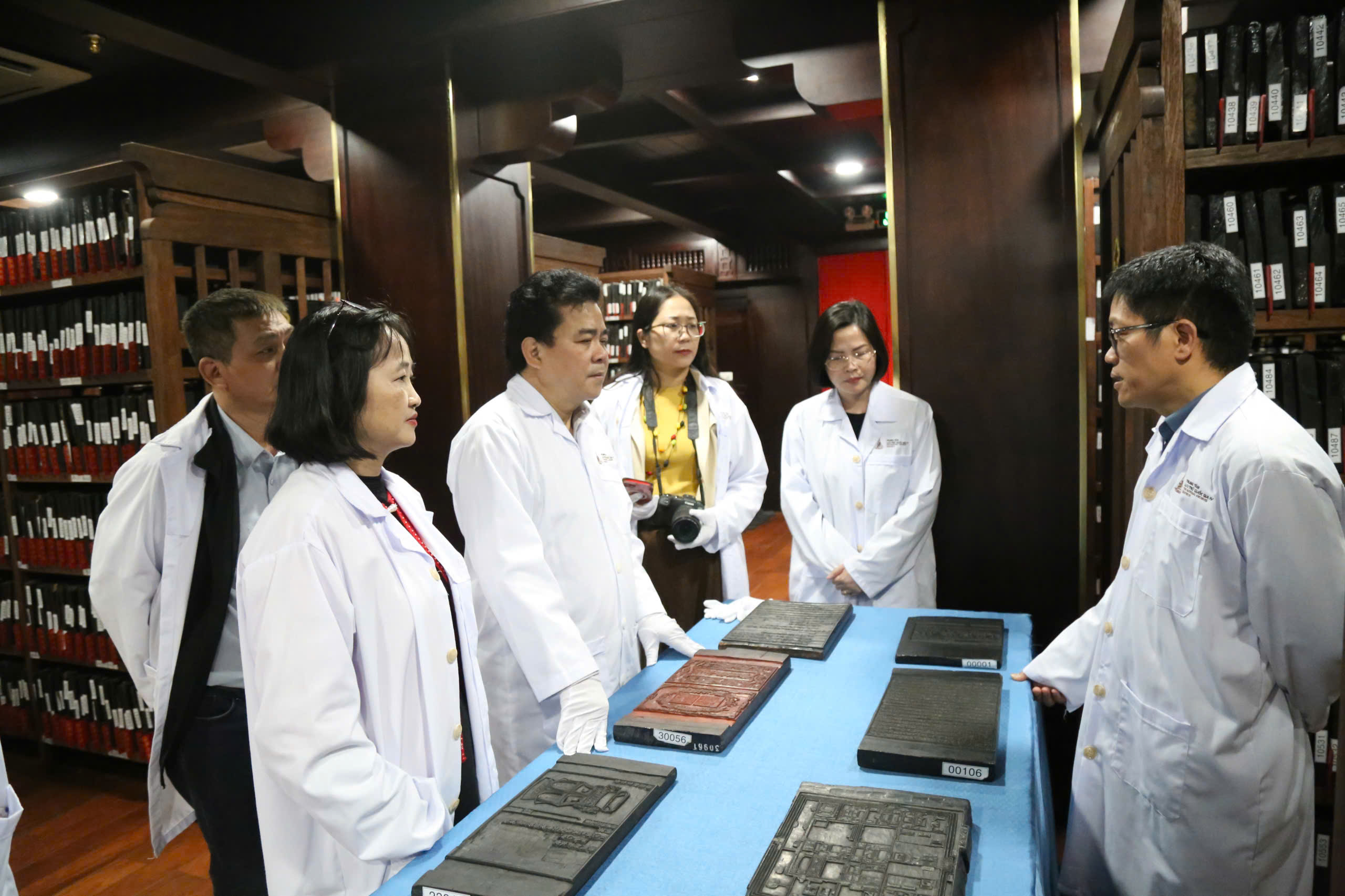 Mộc bản triều Nguyễn và hành trình hồi sinh giữa lòng Đà Lạt- Ảnh 4. Mộc bản triều Nguyễn và hành trình hồi sinh giữa lòng Đà Lạt- Ảnh 4.