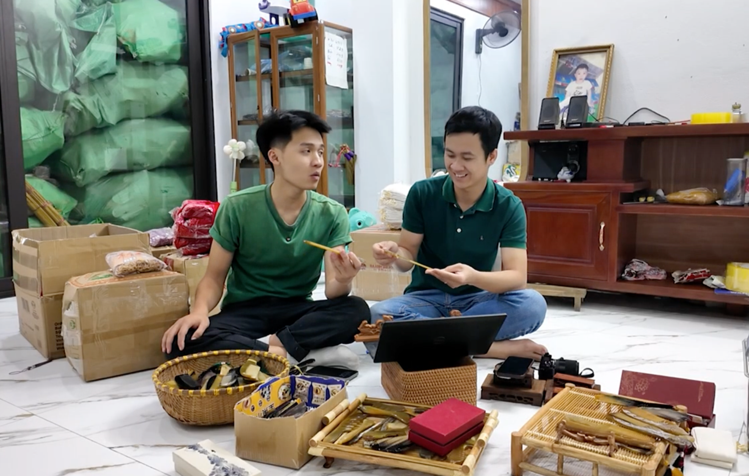Chuyện nhà thời nay: Hành trình chàng trai trẻ bỏ phố về làng lập nghiệp - Ảnh 1.