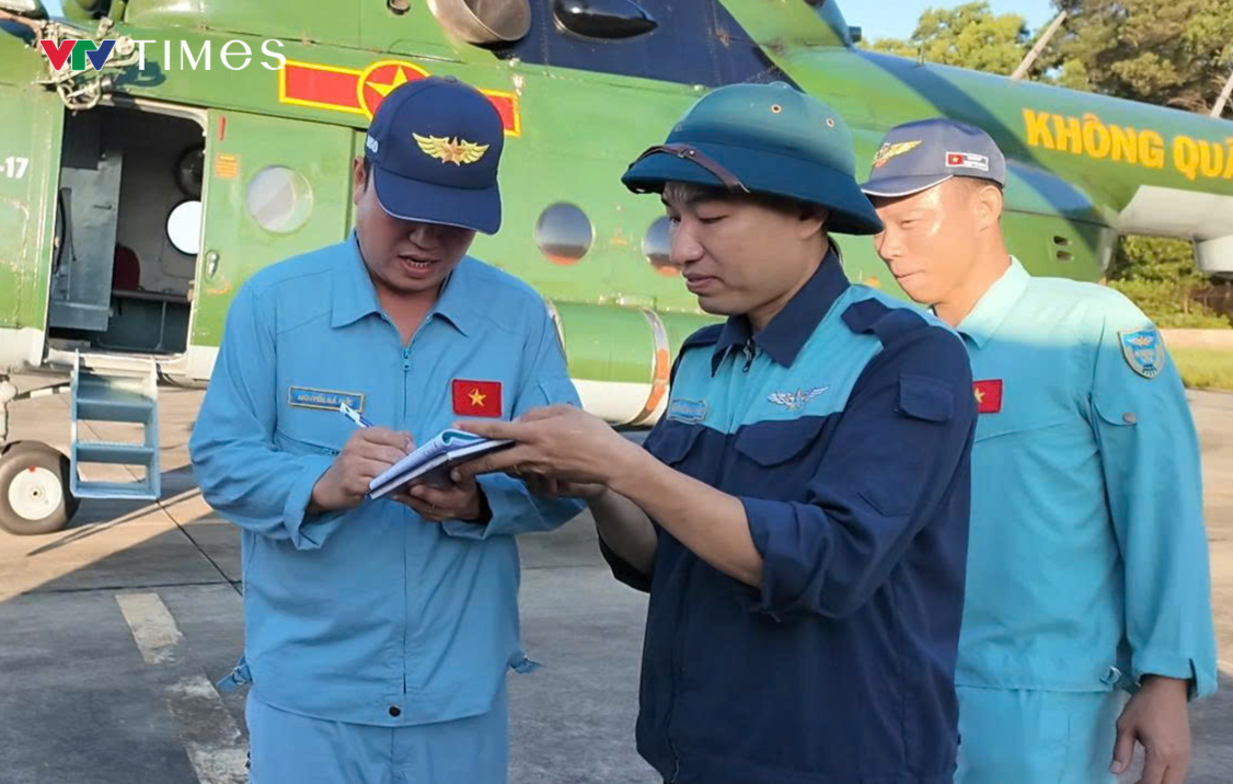 Sẵn sàng chiến đấu: Trung đoàn 916 (Sư đoàn 371) miệt mài huấn luyện giữa mùa phượng nở - Ảnh 1.