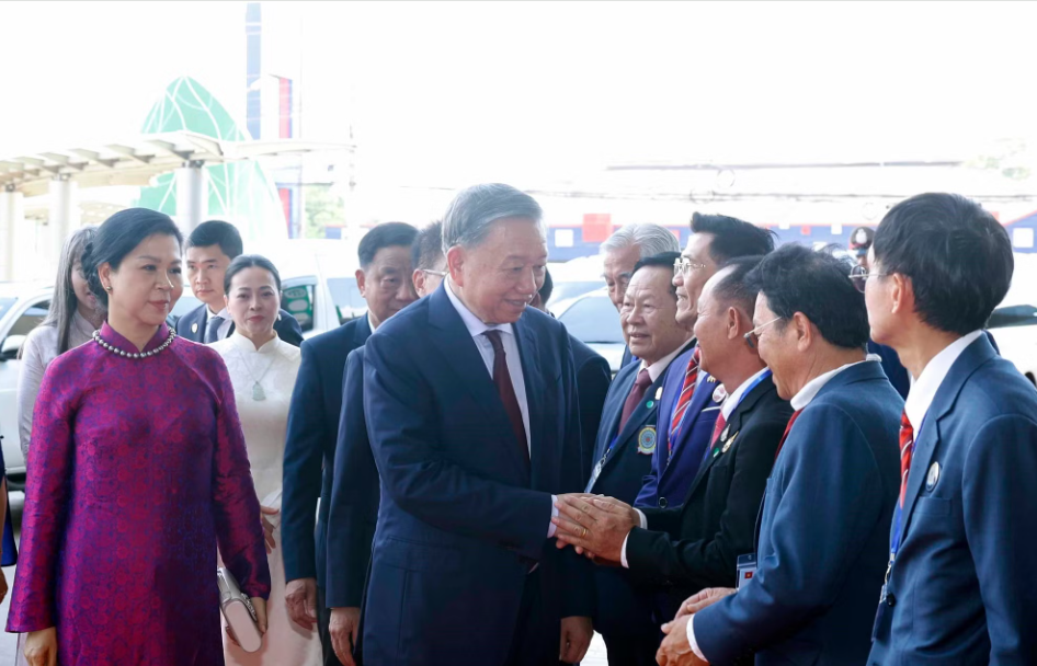 Tổng B&iacute; thư, Chủ tịch nước T&ocirc; L&acirc;m gặp gỡ cộng đồng người Việt Nam tại Th&aacute;i Lan - Ảnh 2.