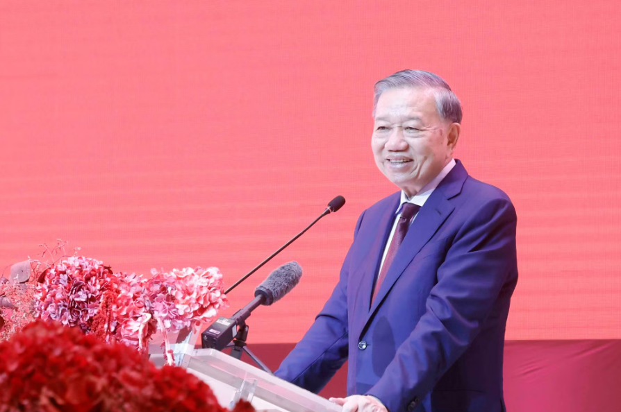 Tổng B&iacute; thư, Chủ tịch nước T&ocirc; L&acirc;m gặp gỡ cộng đồng người Việt Nam tại Th&aacute;i Lan - Ảnh 4.