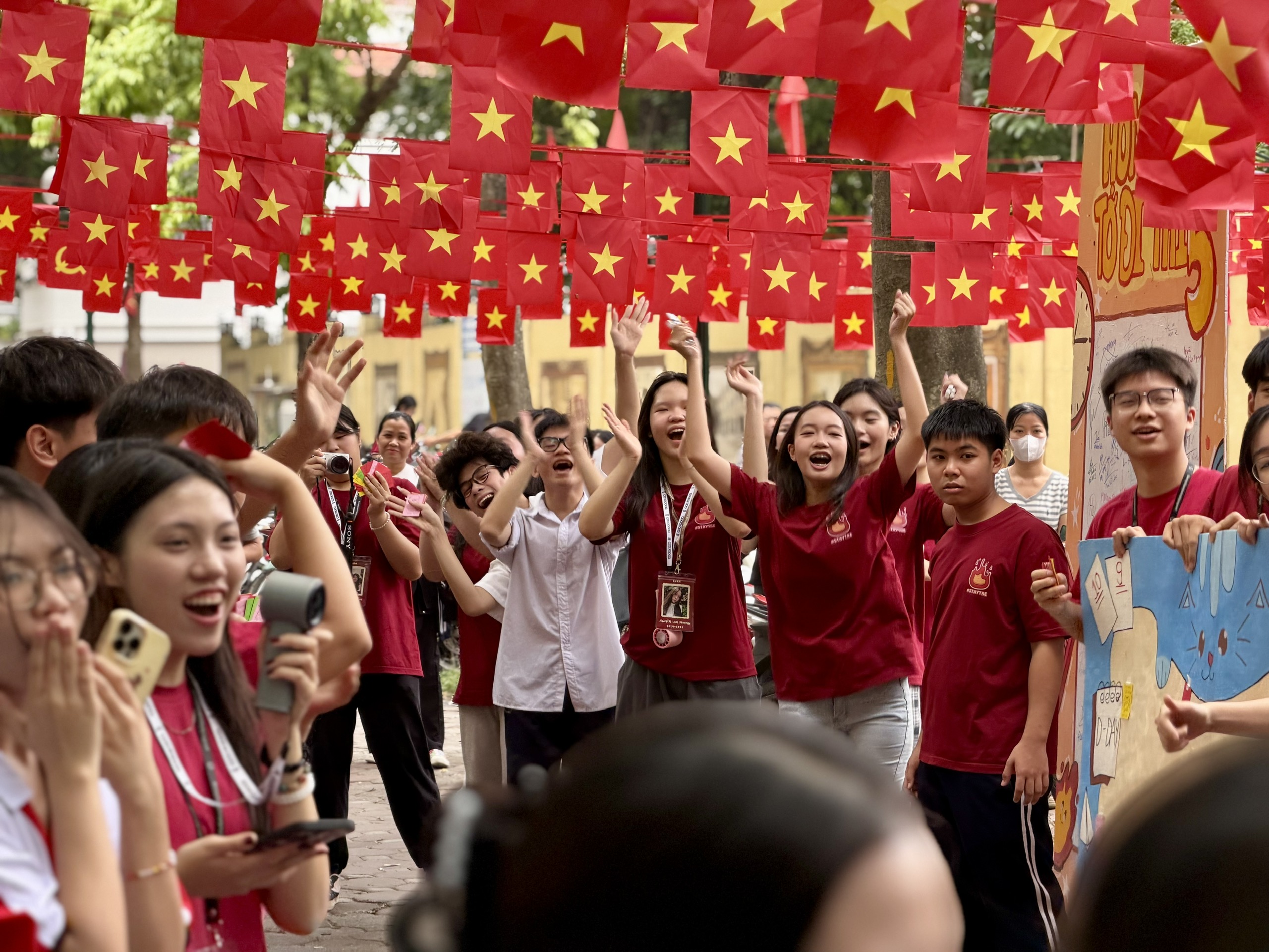 Gần 125.000 th&iacute; sinh H&agrave; Nội sẵn s&agrave;ng 'vượt vũ m&ocirc;n' thi v&agrave;o lớp 10 năm học 2026-2027 - Ảnh 6.