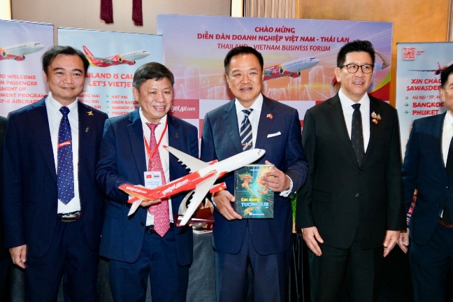 Vietjet chào mừng 50 triệu lượt khách Việt Nam – Thái Lan, mở ra giai đoạn phát triển mới với đội bay Boeing thế hệ mới- Ảnh 3. Vietjet chào mừng 50 triệu lượt khách Việt Nam – Thái Lan, mở ra giai đoạn phát triển mới với đội bay Boeing thế hệ mới- Ảnh 3.