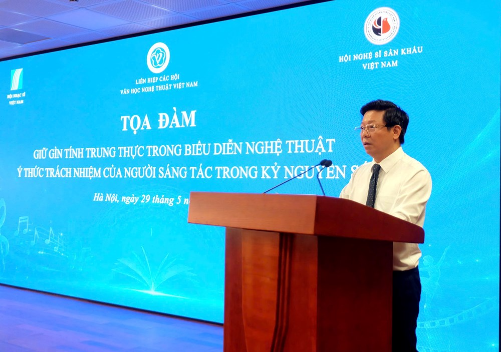 Nghệ sĩ phải giữ trách nhiệm nghề nghiệp trước làn sóng công nghệ AI - Ảnh 1.