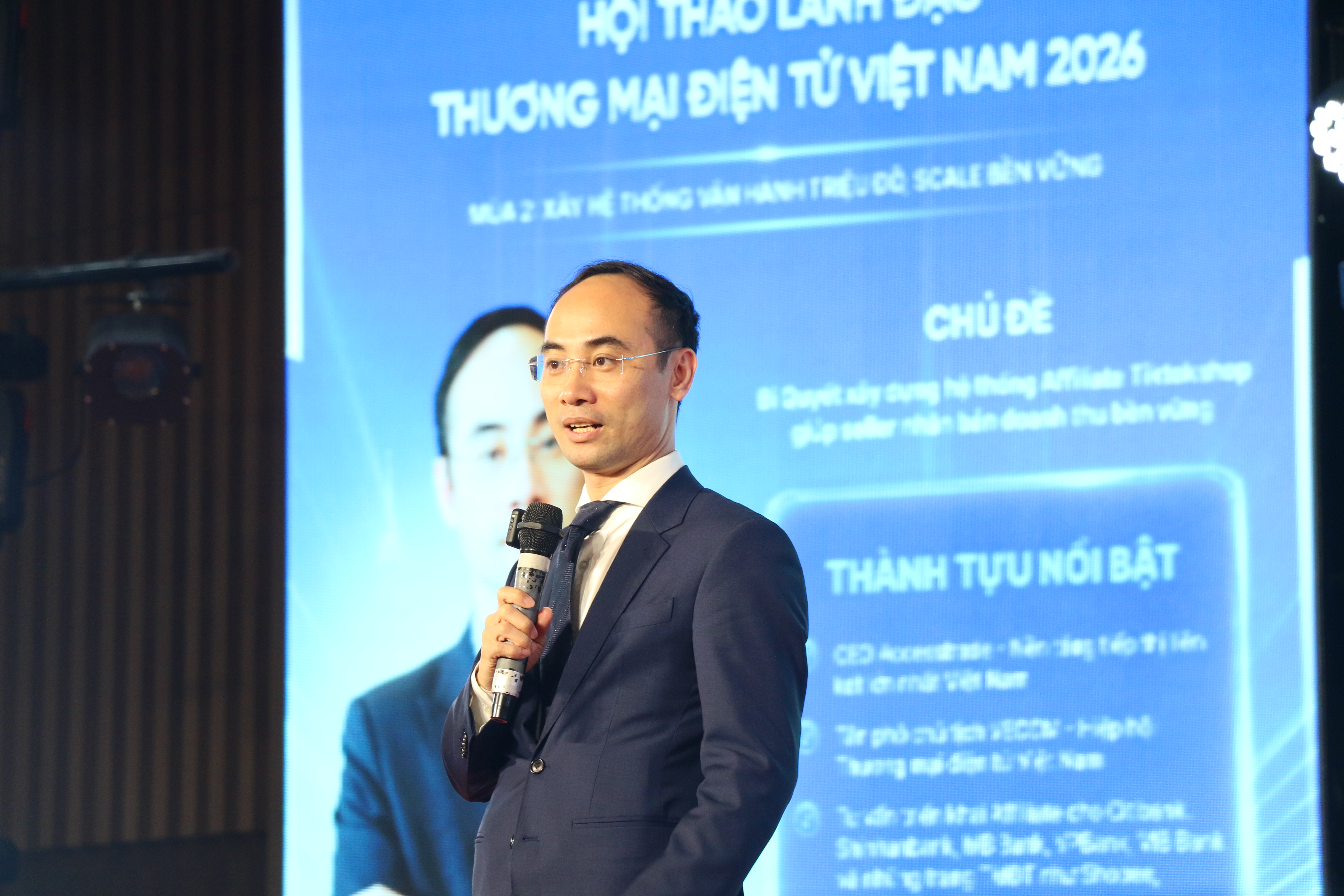 AI ho&agrave;n to&agrave;n c&oacute; thể livestream b&aacute;n h&agrave;ng - Ảnh 1.